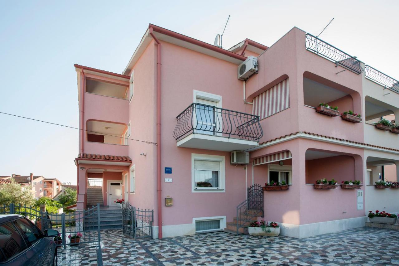 Apartments Zaharija Ровинь Экстерьер фото